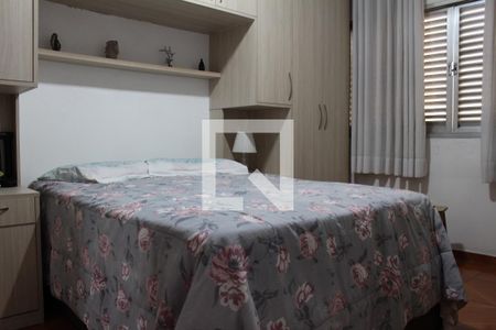 Quarto 2 de casa à venda com 3 quartos, 140m² em Vila Carrao, São Paulo