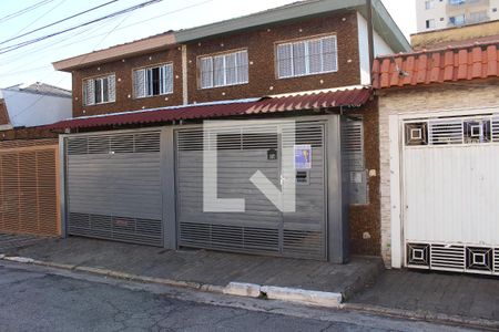 Casa à venda com 140m², 3 quartos e 3 vagasFachada