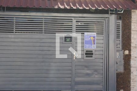 Casa à venda com 140m², 3 quartos e 3 vagasFachada