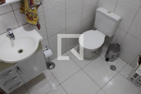 Casa à venda com 140m², 3 quartos e 3 vagasBanheiro 2