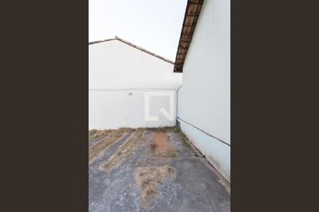 Casa à venda com 80m², 2 quartos e 1 vaga Casa à venda com 80m², 2 quartos e 1 vagaGaragem - Vaga