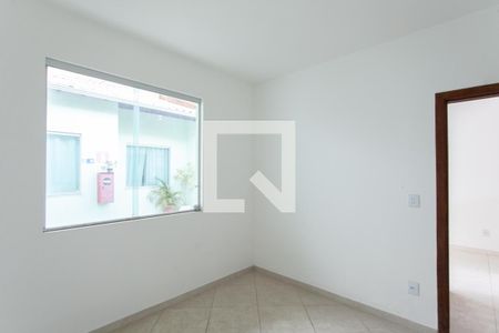 Casa à venda com 80m², 2 quartos e 1 vaga Casa à venda com 80m², 2 quartos e 1 vagaQuarto 2