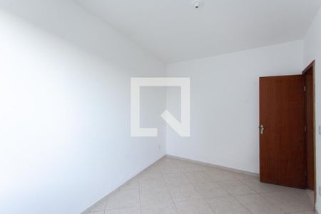 Casa à venda com 70m², 2 quartos e 1 vaga Casa à venda com 70m², 2 quartos e 1 vagaQuarto 2