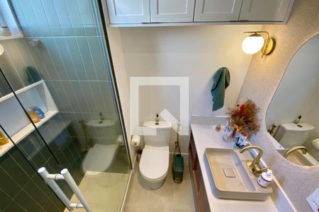 Apartamento para alugar com 93m², 3 quartos e sem vagaBanheiro