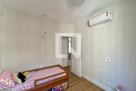 Quarto 1 de apartamento para alugar com 3 quartos, 93m² em Flamengo, Rio de Janeiro