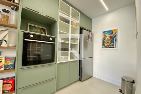 Apartamento para alugar com 93m², 3 quartos e sem vagaCozinha