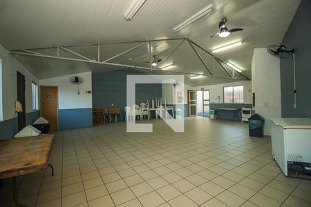 Apartamento para alugar com 42m², 2 quartos e 1 vaga Apartamento para alugar com 42m², 2 quartos e 1 vagaÁrea comum - Salão de festas