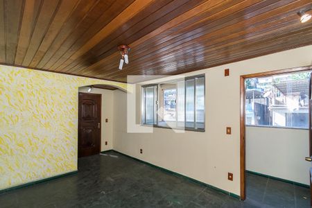 Sala de casa para alugar com 2 quartos, 100m² em Brás de Pina, Rio de Janeiro