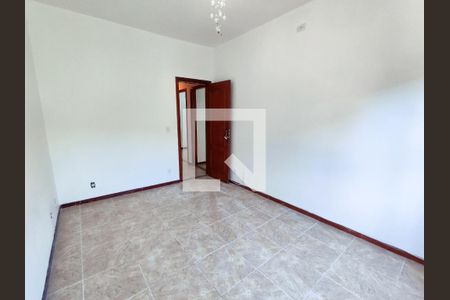 Casa à venda com 300m², 3 quartos e 3 vagasSuíte 
