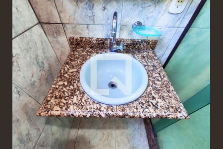 Casa à venda com 300m², 3 quartos e 3 vagasBanheiro da Suíte