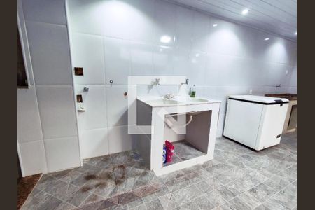 Casa à venda com 300m², 3 quartos e 3 vagasÁrea de Serviço