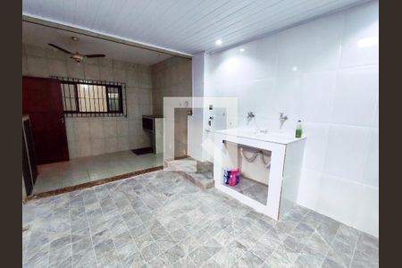 Casa à venda com 300m², 3 quartos e 3 vagasÁrea de Serviço