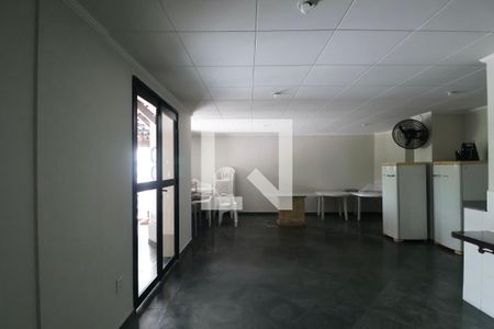 Apartamento para alugar com 98m², 3 quartos e 1 vaga Apartamento para alugar com 98m², 3 quartos e 1 vagaÁrea comum - Salão de festas