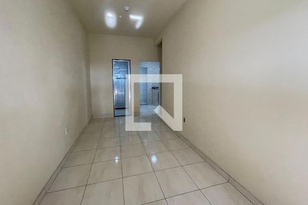 Sala de casa para alugar com 2 quartos, 160m² em Jardim Olavo Bilac, Duque de Caxias