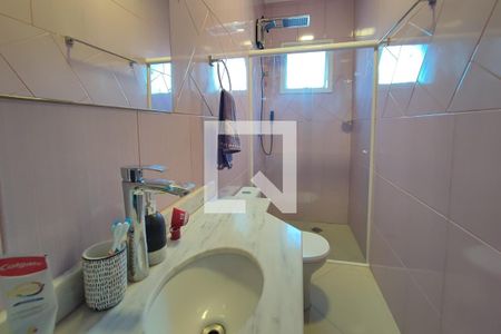 Casa à venda com 267m², 3 quartos e 1 vagaBanheiro Suíte 2