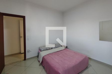 Casa à venda com 267m², 3 quartos e 1 vagaQuarto Suíte 2