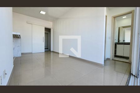 Sala de apartamento para alugar com 2 quartos, 75m² em Vila Matias, Santos