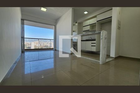 Sala de apartamento para alugar com 2 quartos, 75m² em Vila Matias, Santos