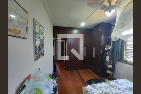 Casa à venda com 400m², 5 quartos e 5 vagasSuíte 1