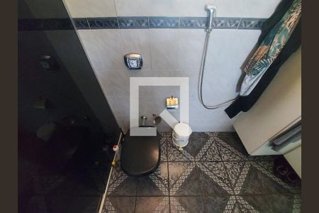 Casa à venda com 400m², 5 quartos e 5 vagasBanheiro suíte 1