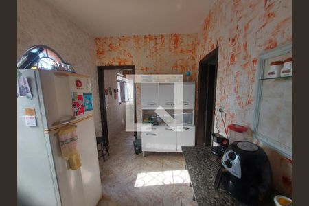 Casa à venda com 400m², 5 quartos e 5 vagasCozinha 1