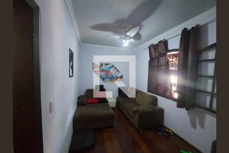 Casa à venda com 400m², 5 quartos e 5 vagasQuarto 4