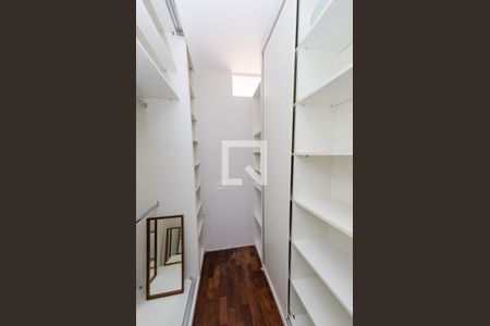 Apartamento para alugar com 90m², 3 quartos e 1 vagaRoupeiro
