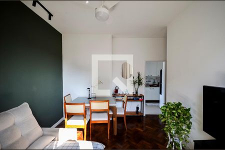 Sala de apartamento à venda com 2 quartos, 60m² em Vila Isabel, Rio de Janeiro