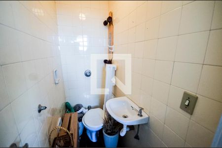 Apartamento à venda com 60m², 2 quartos e 1 vagaBanheiro de Serviço