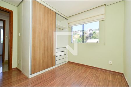 Quarto 1 de apartamento para alugar com 4 quartos, 110m² em São Lucas, Belo Horizonte