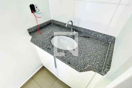 Apartamento para alugar com 47m², 2 quartos e 1 vagaBanheiro