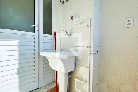 Apartamento para alugar com 47m², 2 quartos e 1 vagaÁrea de Serviço