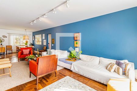 Sala de casa à venda com 4 quartos, 240m² em Cidade São Francisco, São Paulo