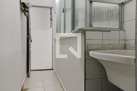 Apartamento à venda com 75m², 2 quartos e sem vaga Apartamento à venda com 75m², 2 quartos e sem vagaÁrea de Serviço