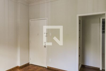 Sala  de apartamento à venda com 2 quartos, 75m² em Copacabana, Rio de Janeiro