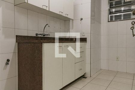 Apartamento à venda com 75m², 2 quartos e sem vaga Apartamento à venda com 75m², 2 quartos e sem vagaCozinha
