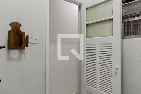 Apartamento à venda com 75m², 2 quartos e sem vaga Apartamento à venda com 75m², 2 quartos e sem vagaQuarto de Serviço