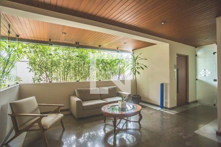 Apartamento à venda com 119m², 3 quartos e 2 vagasHall social