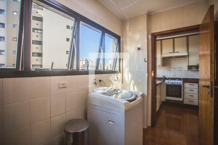 Apartamento à venda com 119m², 3 quartos e 2 vagasÁrea de Serviço