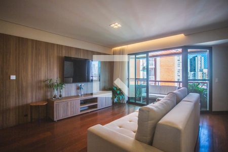 Sala de Estar de apartamento à venda com 3 quartos, 119m² em Chácara Inglesa, São Paulo