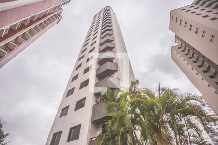 Apartamento à venda com 119m², 3 quartos e 2 vagasFachada