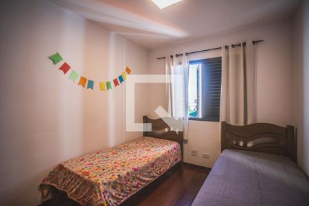 Apartamento à venda com 119m², 3 quartos e 2 vagasQuarto 2