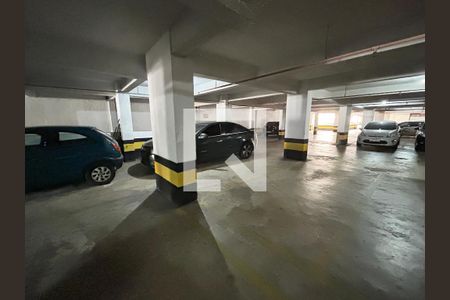 Apartamento à venda com 130m², 3 quartos e 2 vagasEstacionamento