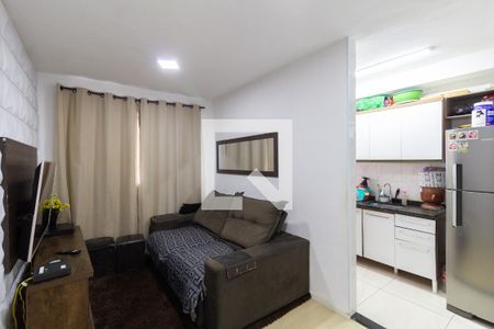 Sala  de apartamento para alugar com 2 quartos, 42m² em Colônia (zona Leste), São Paulo
