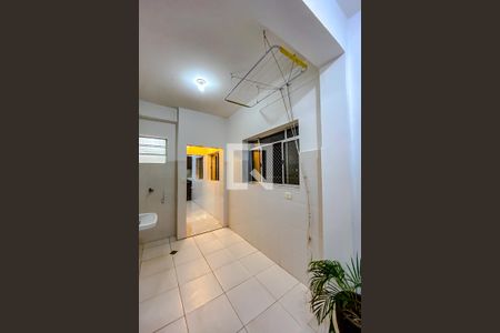 Apartamento à venda com 104m², 3 quartos e 1 vagaÁrea de Serviço