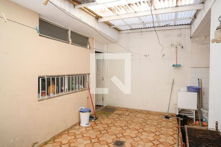 Casa à venda com 173m², 4 quartos e 2 vagasÁrea de serviço