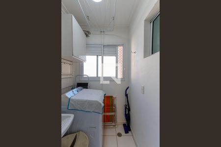 Apartamento à venda com 75m², 3 quartos e 1 vagaÁrea de Serviço