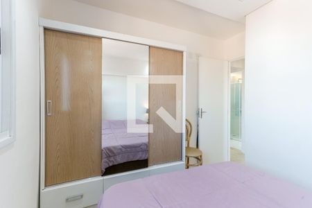 Apartamento à venda com 75m², 3 quartos e 1 vagaQuarto 2