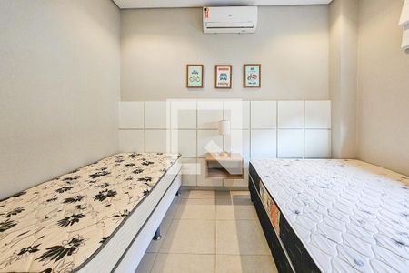 Casa de condomínio para alugar com 330m², 4 quartos e 4 vagasSuíte 3