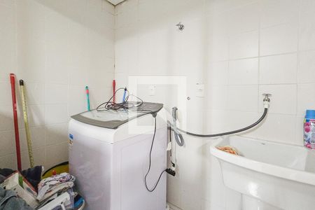 Casa de condomínio para alugar com 330m², 4 quartos e 4 vagasÁrea de serviço